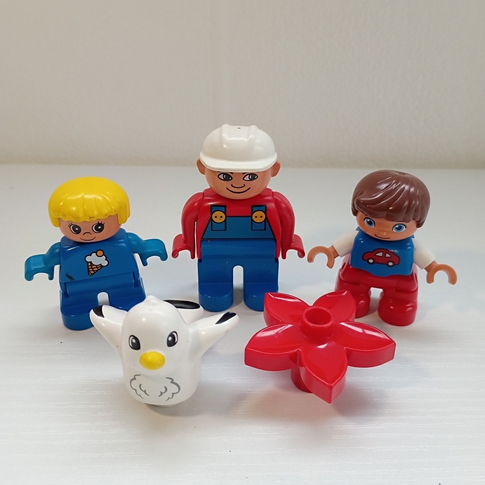 Lego Duplo Figures Accessories Lot Of 5